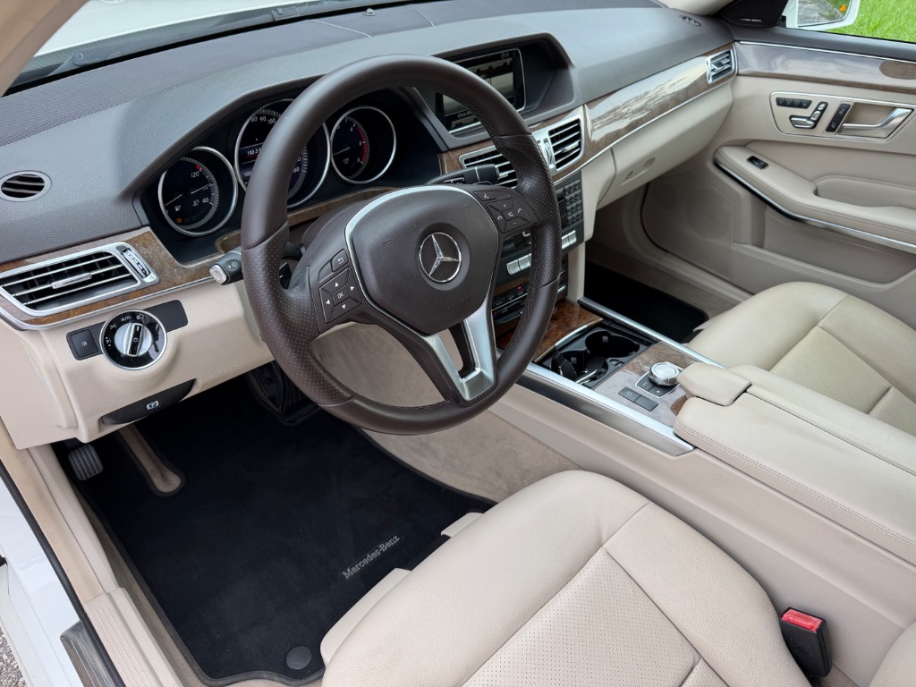 2014 Mercedes-Benz E-Class E250 - Photo 8