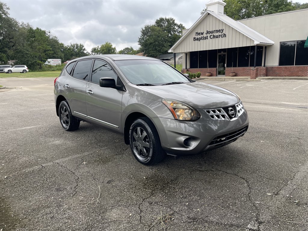 2015 Nissan Rogue Select S photo 3