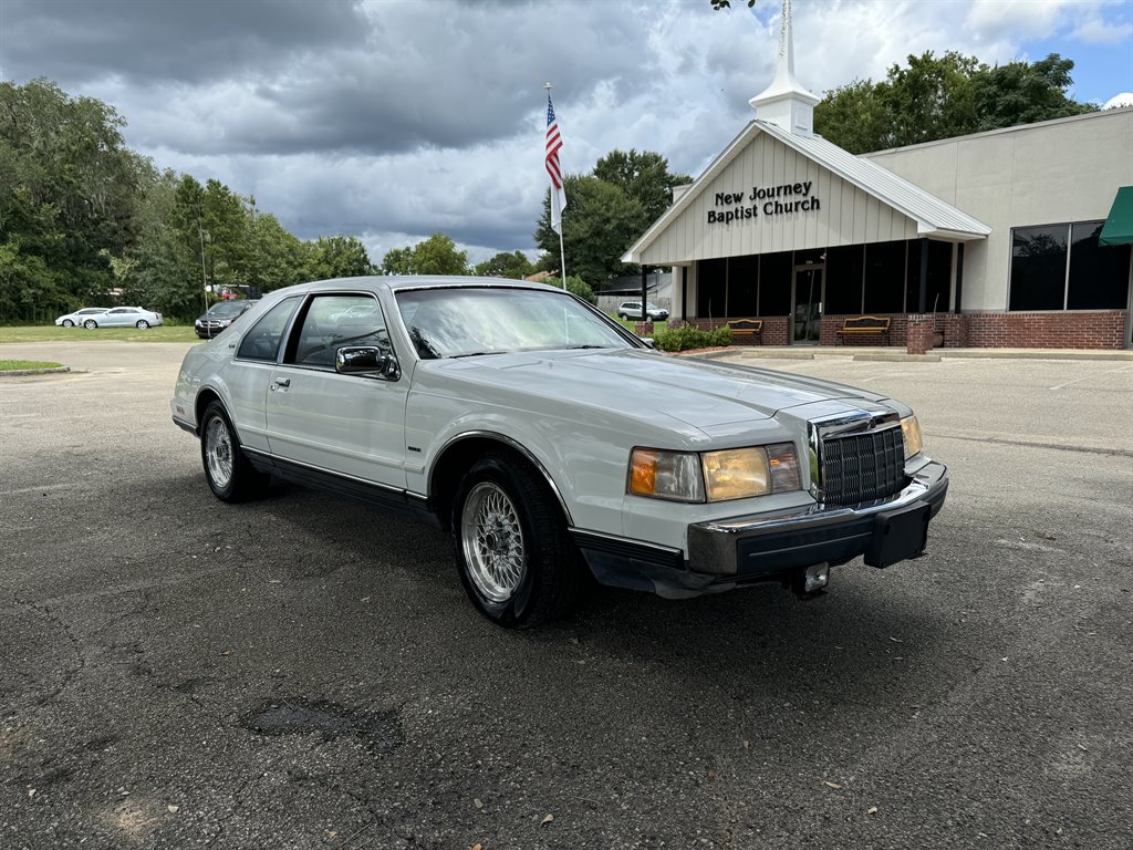 1991 Lincoln Mark VII null photo 3