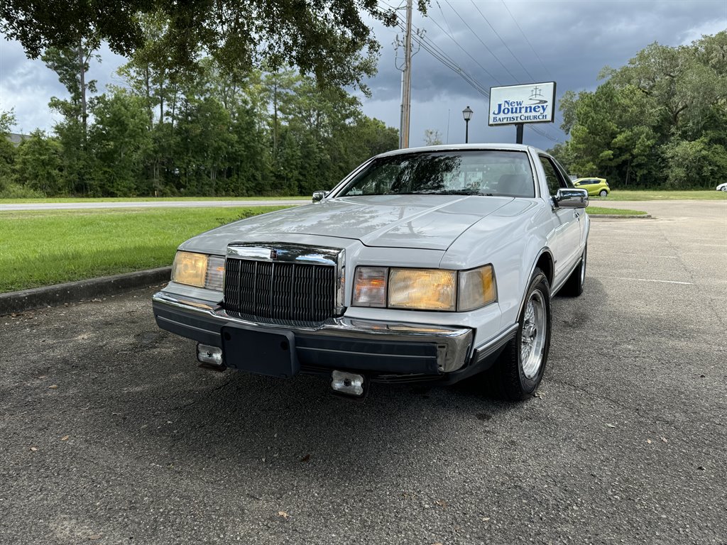 1991 Lincoln Mark VII null photo 2