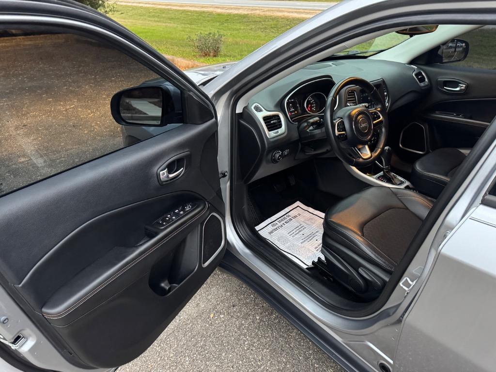 2019 Jeep Compass Latitude photo 7