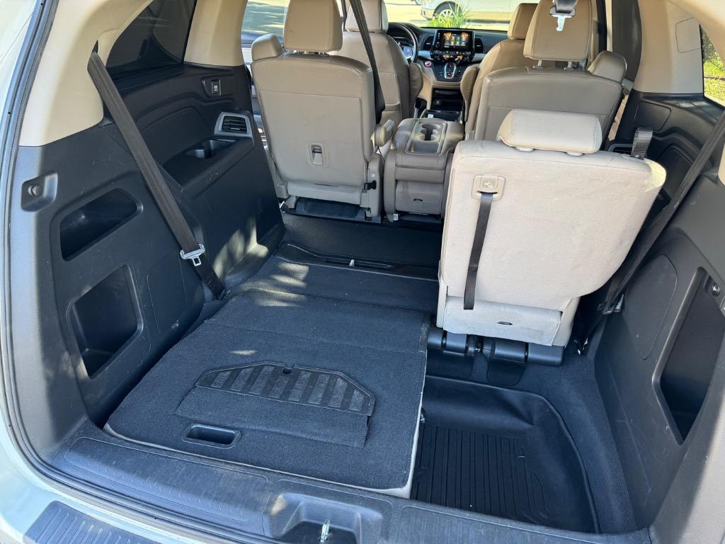 2018 Honda Odyssey EX-L photo 13