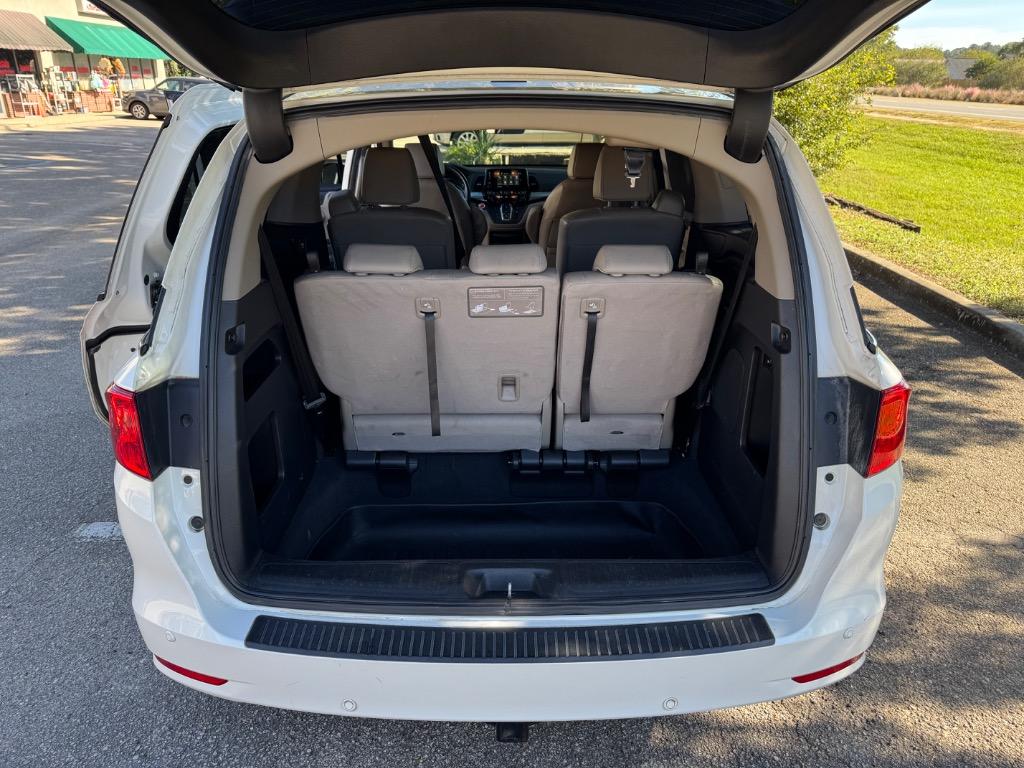 2018 Honda Odyssey EX-L photo 11