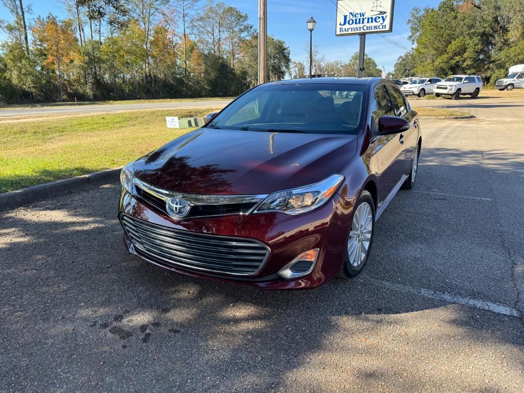 2013 Toyota Avalon XLE Premium Hybrid photo 2