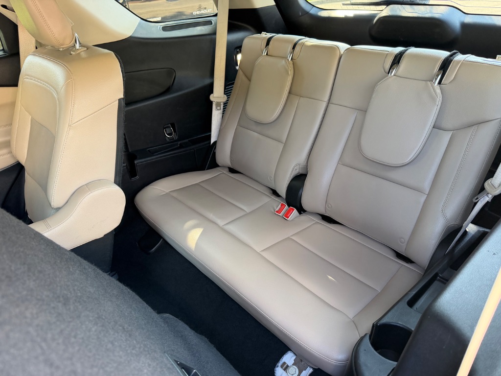 2021 Ford Explorer Limited - Photo 10